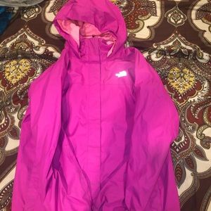 Pink girls North face jacket size XL(18)